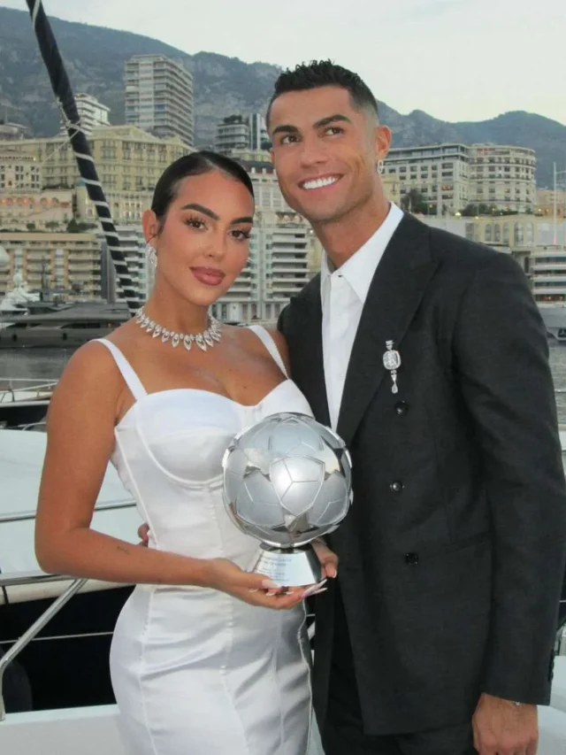 ronaldo & georgina engaged after 8 years ring steals spotlight